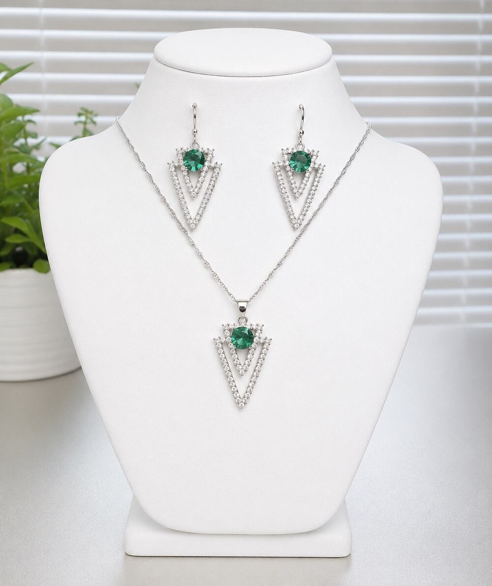 Art Deco Emerald Green Crystal Necklace & Earrings Set Silver Tone Jewelry